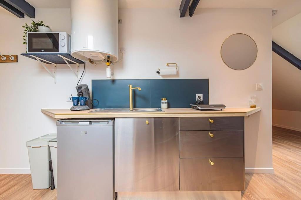 L'Azur Dore, Studio Pour 2 Voyageurs Isles-sur-Suippe Extérieur photo